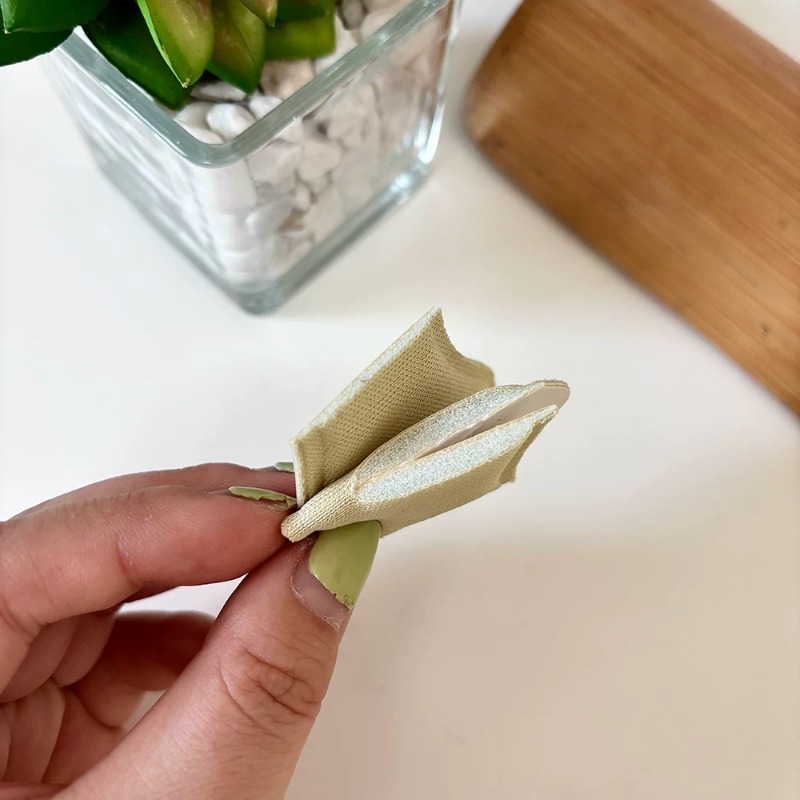 Self-stick Sponge Heel Grips S - đánh giá và giá Care For Sneaker